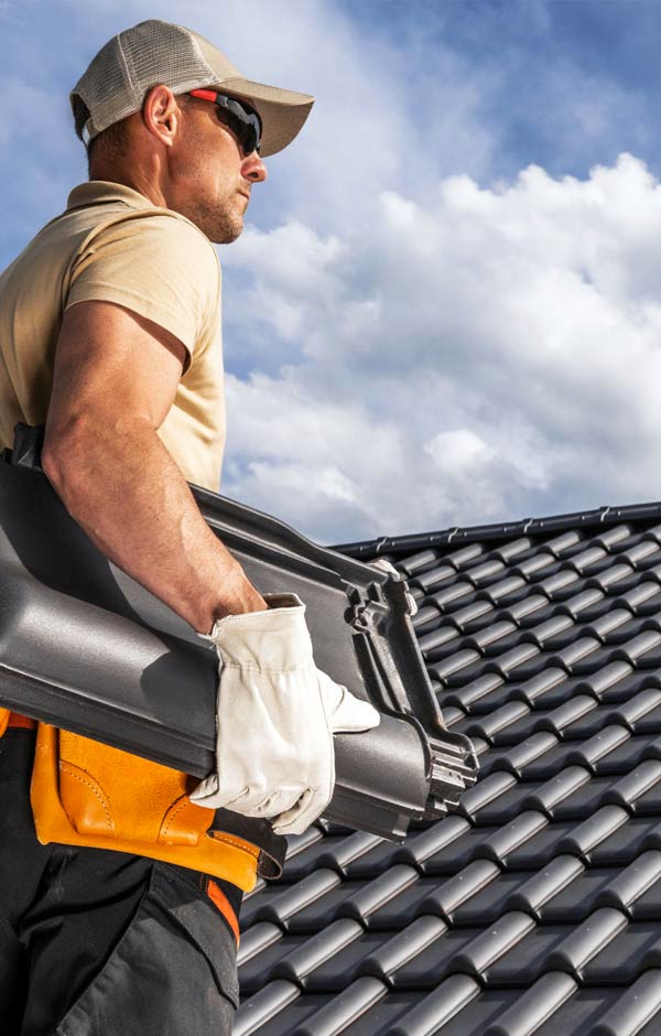 RICORDEL Couverture 91 : Artisan Couvreur en Île-de-France : L’Essonne (91), Le Val-de-Marne (94), Les Hauts-de-Seine (92), les Yvelines (78), Le Val-d’Oise (95), Seine-Saint-Denis (93), la Seine-et-Marne (77). Travaux de couverture, zinguerie, entretien toiture : nettoyage, démoussage et peinture hydrofuge toiture, étanchéité toit plat terrasse, isolation toiture et combles, charpente et traitement des bois de charpente, nettoyage ravalement peinture façade, imperméabilisation façade et nettoyage des extérieurs dans toute l’Île-de-France